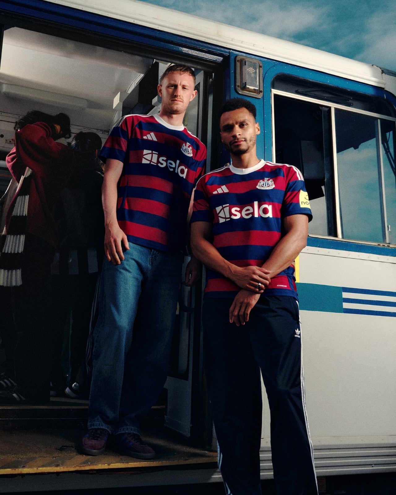 Newcastle United FC 24/25 Away Jersey - Player Version